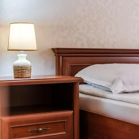 Apartcomplex Splendid Appart hôtel 3*