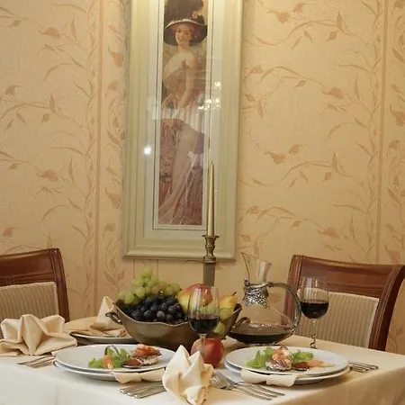 Apartahotel Apartcomplex Splendid Saints Constantine and Helena
