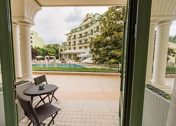 Apartcomplex Splendid 3* St Constantin et Helena